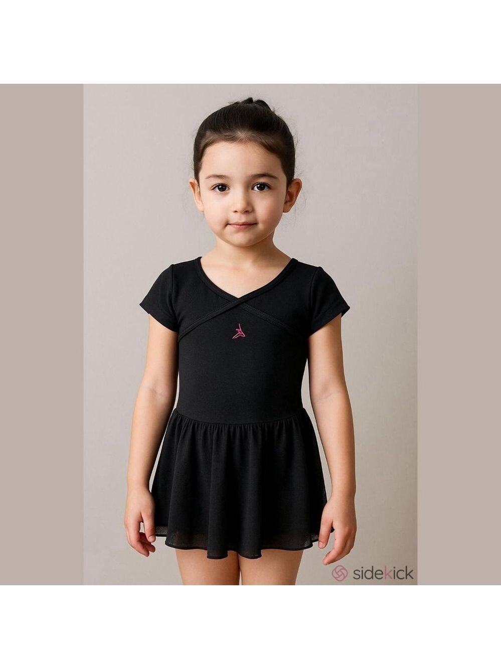 Capezio Girls Crisscross Leotard M 6/8 Black Silver